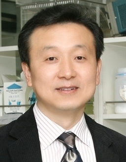 약대 정재훈 교수, '약사신문' 인터넷판 고문으로 추대