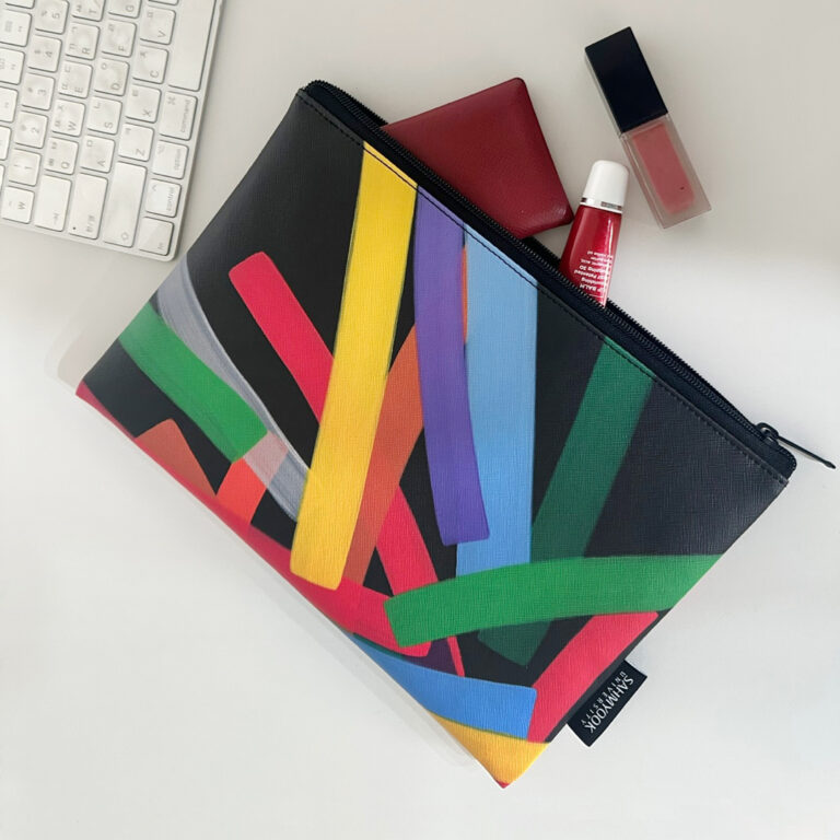 [사진] 삼육대X하태임 작가 콜라보레이션 클러치 (1)