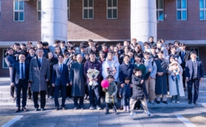 예비 신입생·재학생 침례 받아