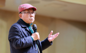 ‘자세히 보아야 예쁘다’… 나태주 시인 북콘서트 열려