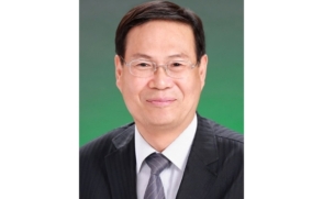 정창덕 안양대 전 총장, 'AI 중심대학 특임교수' 임명