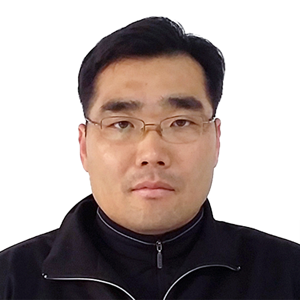 조덕현