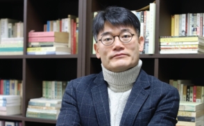 [KBS1] 김동건 스미스학부대학 교수, ‘지구별 별책부록’ 출연